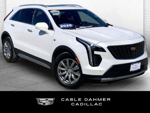 Used 2020 Cadillac XT4 Premium Luxury image 1