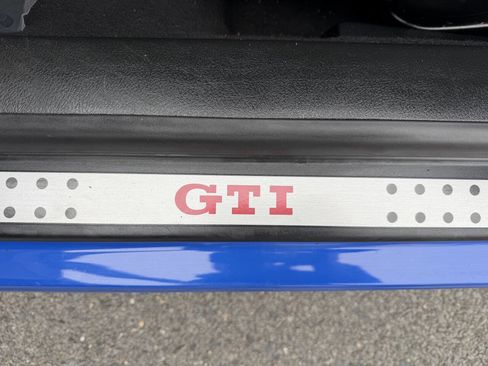 Used 2003 Volkswagen Golf 20th Anniversary image 17