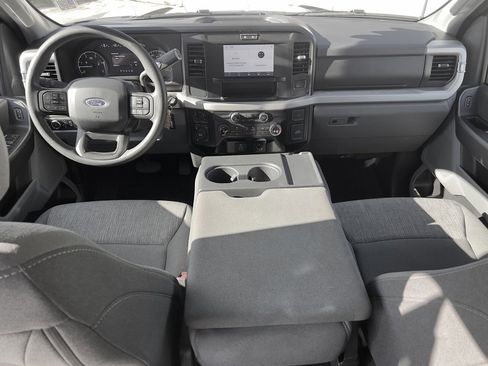 Used 2025 Ford F250 XLT w/ FX4 Off-Road Package image 10