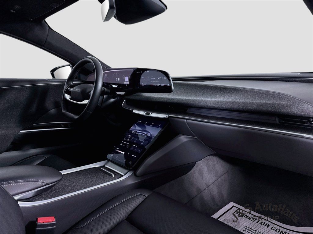 Used 2024 Lucid Air Pure RWD image 35