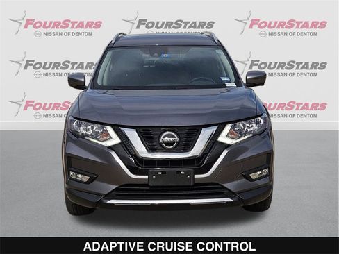 Used 2019 Nissan Rogue SV w/ Premium Package image 10