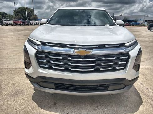 Used 2026 Chevrolet Equinox LT FWD image 30