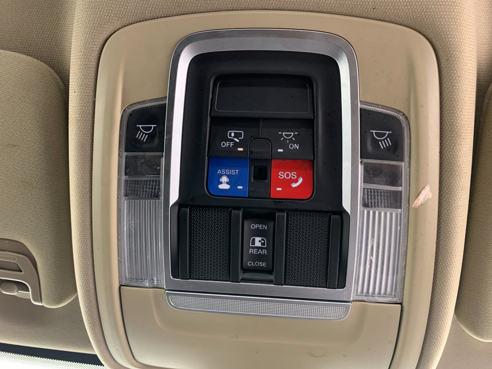 Used 2022 RAM 2500 Laramie AWD/4WD image 24