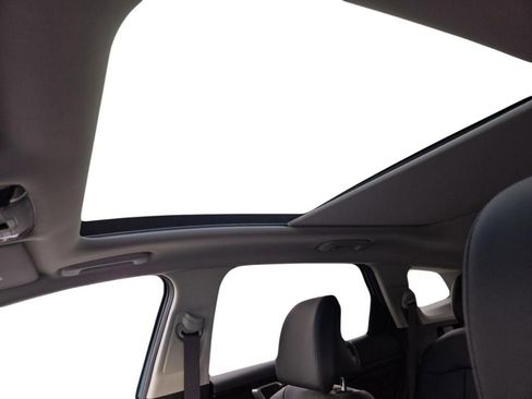 New 2026 Kia Sportage EX w/ EX Panoramic Sunroof Package image 19