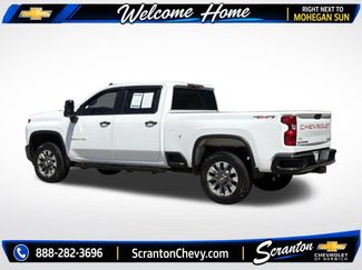 Certified 2022 Chevrolet Silverado 2500 Custom w/ Custom Value Package AWD/4WD video 4