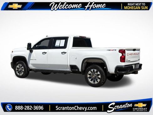 Certified 2022 Chevrolet Silverado 2500 Custom w/ Custom Value Package AWD/4WD image 4