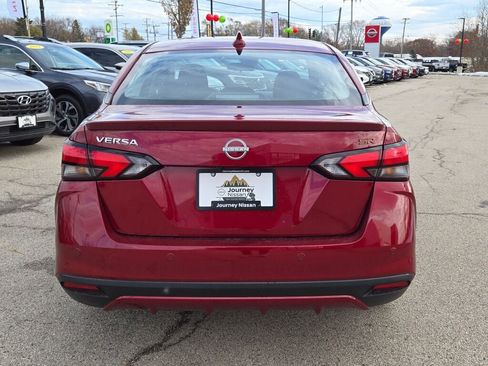Used 2025 Nissan Versa SR w/ Trunk Package image 15