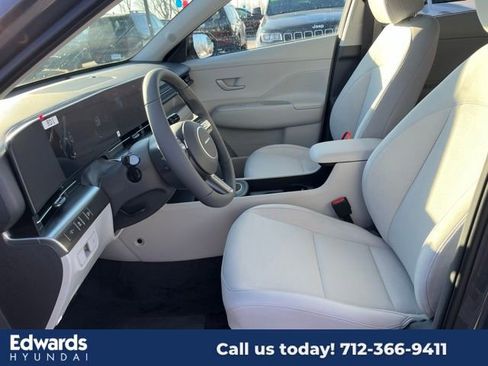 New 2025 Hyundai Kona SEL image 18