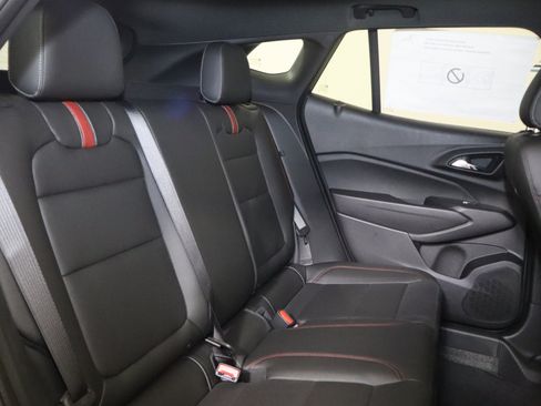 New 2026 Chevrolet Trax RS w/ Sunroof Package FWD image 22
