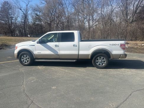 Used 2012 Ford F150 Lariat w/ Lariat Chrome Pkg image 2