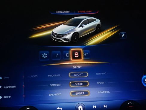 Certified 2024 Mercedes-Benz EQS AMG 4MATIC image 25