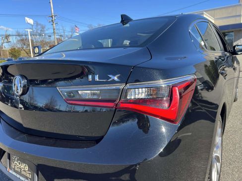 Used 2020 Acura ILX image 7