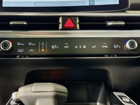 New 2026 Kia Sorento SX AWD/4WD image 16