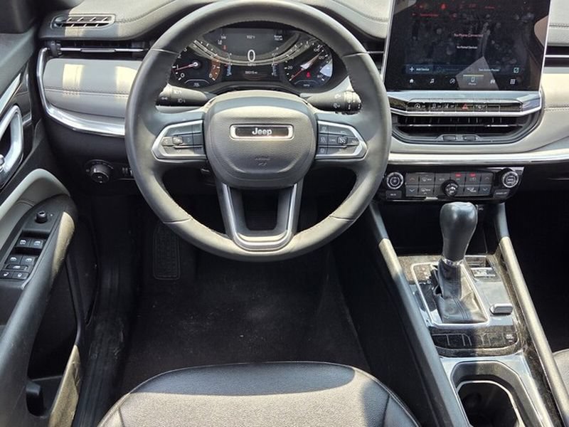 Used 2024 Jeep Compass Limited AWD/4WD image 8