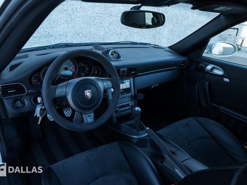 Used 2007 Porsche 911 GT3 RWD image 22