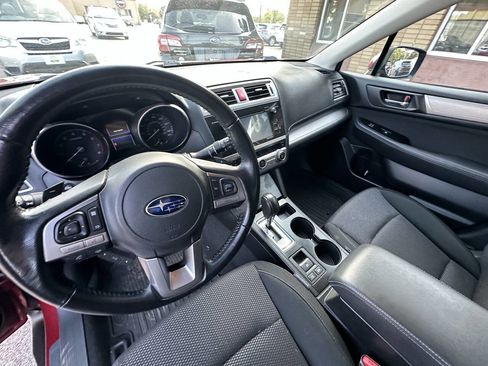 Used 2016 Subaru Outback 2.5i Premium image 5