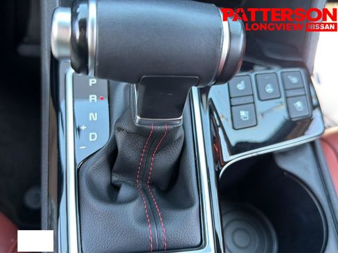 Used 2025 Kia Sportage SX FWD image 16