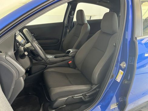 Used 2019 Honda HR-V Sport image 19