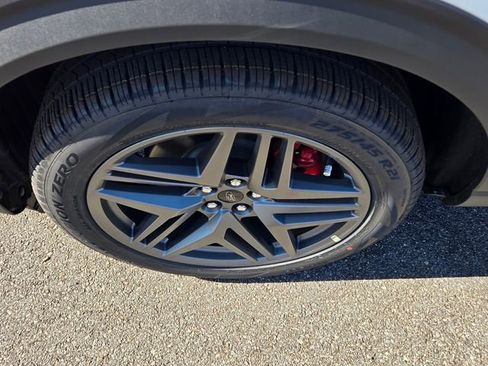 New 2026 Ford Explorer ST w/ Sun And Sound Package image 10