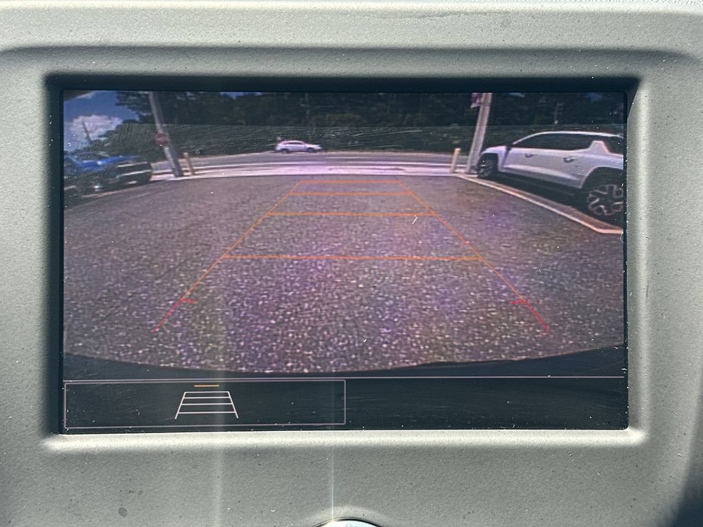 Used 2024 Chevrolet Equinox LT FWD image 25