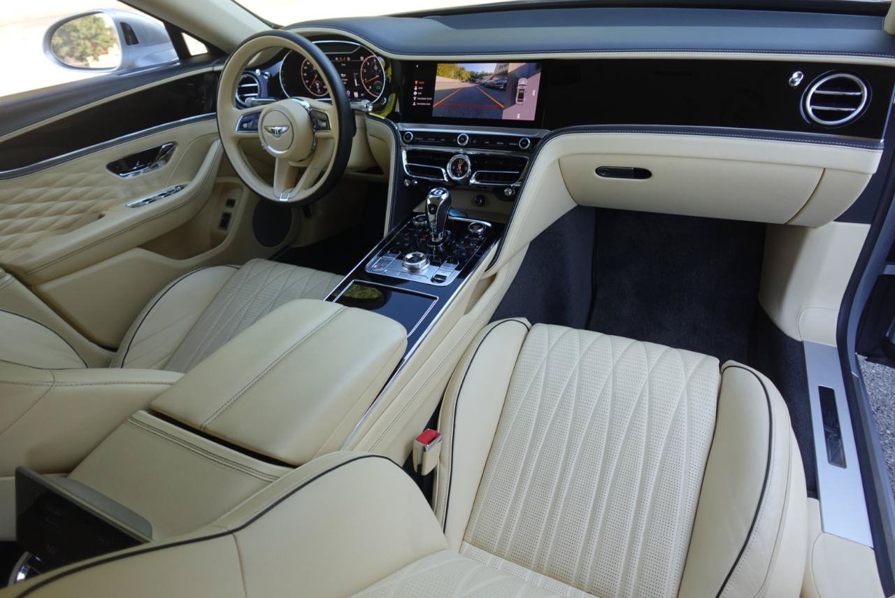 Used 2022 Bentley Flying Spur V8 AWD/4WD image 26
