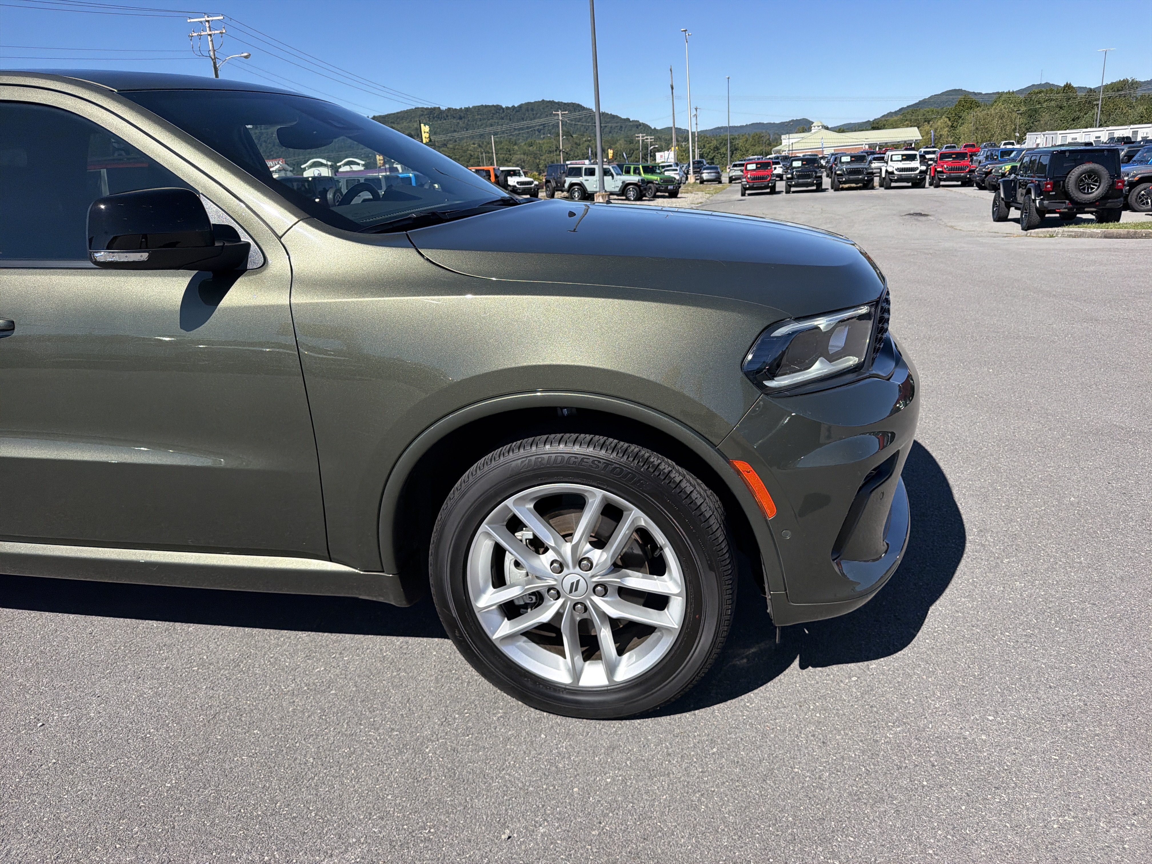 Used 2026 Dodge Durango GT AWD/4WD image 4