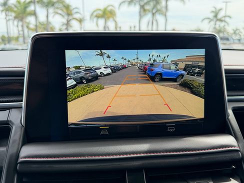 Used 2024 Chevrolet Suburban RST image 22