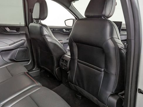 Used 2023 Ford Escape ST-Line w/ Tech Pack #1 image 39