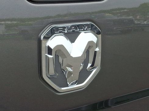 Certified 2024 RAM 2500 Tradesman w/ Chrome Appearance Group AWD/4WD image 31