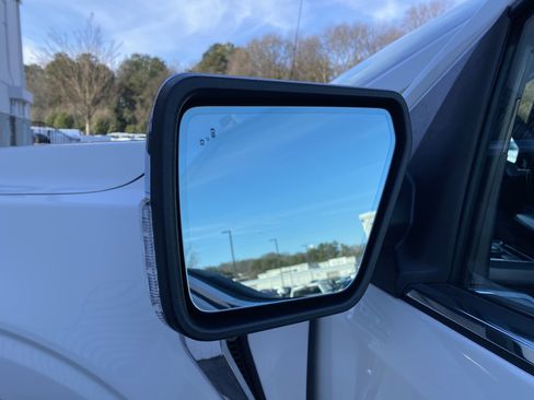 Used 2021 Ford F150 Lariat w/ Equipment Group 502A High image 41