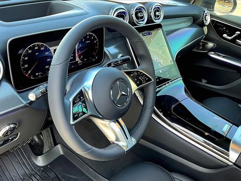 New 2026 Mercedes-Benz GLC 300 image 5