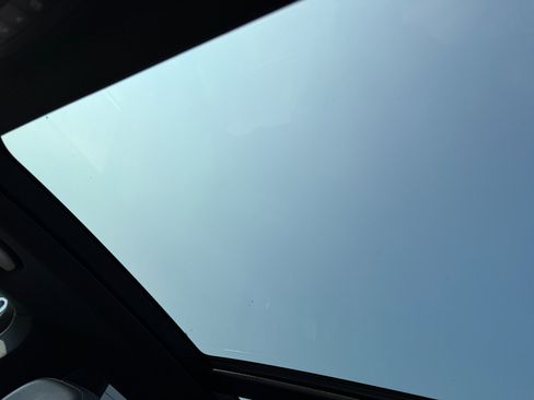 Used 2020 Mercedes-Benz GLE 350 4MATIC image 33