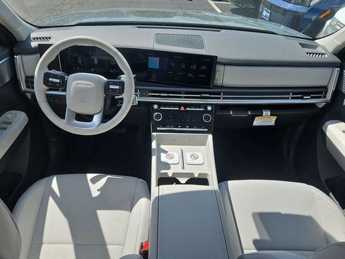 New 2026 Hyundai Santa Fe SE image 6