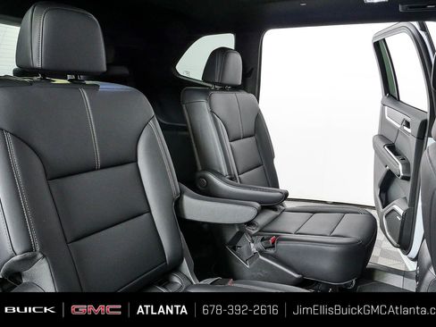 New 2026 GMC Acadia Elevation w/ Black Edition FWD image 23