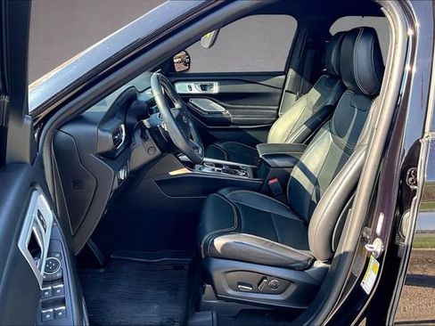 Used 2020 Ford Explorer ST w/ Premium Technology Package AWD/4WD image 23