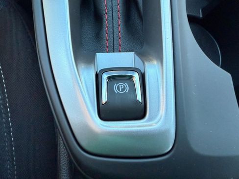 New 2026 Chevrolet Trax RS w/ Sunroof Package image 29