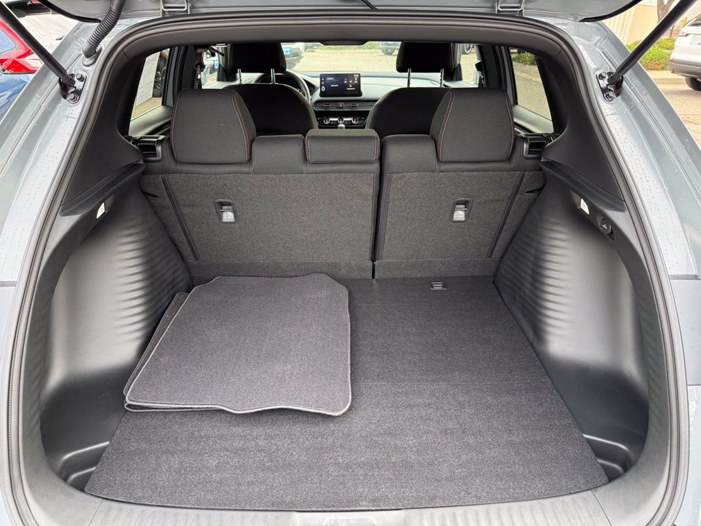 Used 2027 Honda HR-V Sport image 16