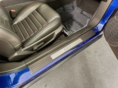 Used 2009 Ford Mustang Shelby GT500 RWD image 30