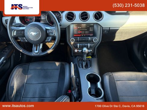 Used 2015 Ford Mustang GT Premium image 17