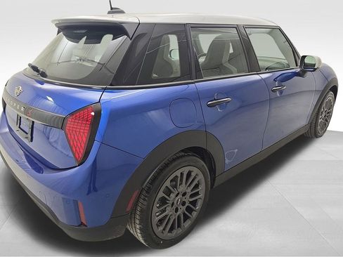 New 2026 MINI Cooper S image 9