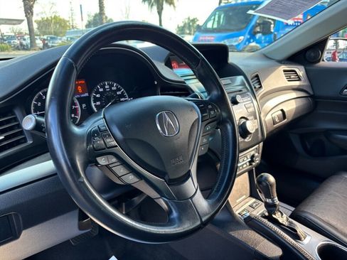 Used 2014 Acura ILX w/ Premium Package image 12