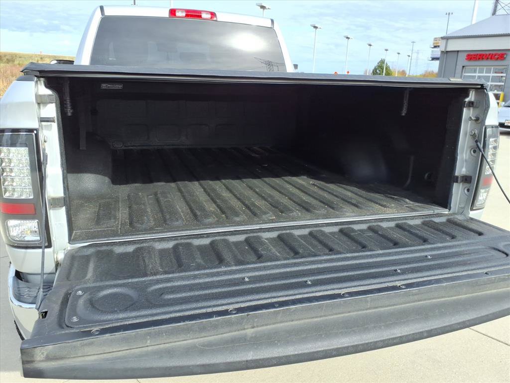 Used 2018 RAM 2500 Tradesman w/ Chrome Appearance Group AWD/4WD image 13