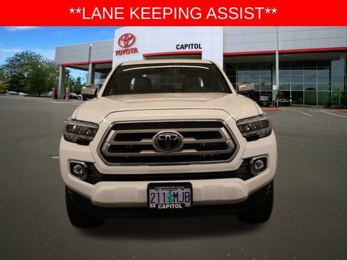 Used 2020 Toyota Tacoma Limited image 8