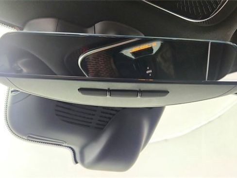 Used 2025 Mercedes-Benz GLC 350e GLC 350e image 56