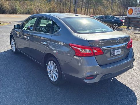 Used 2019 Nissan Sentra SV image 3