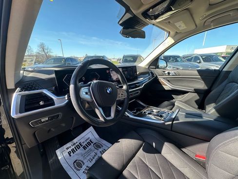 Certified 2023 BMW X7 xDrive40i w/ Premium Package image 10