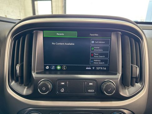 Used 2022 Chevrolet Colorado LT w/ LT Convenience Package image 26