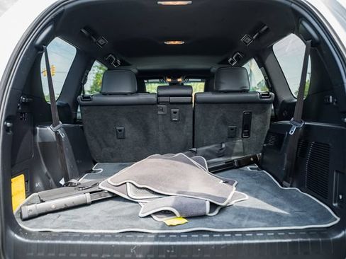 Used 2022 Lexus GX 460 w/ Black Line Special Edition AWD/4WD image 9
