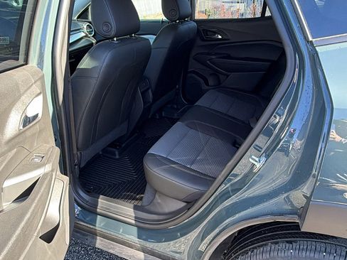 Used 2025 Chevrolet Trax LT w/ Driver Confidence Package image 23