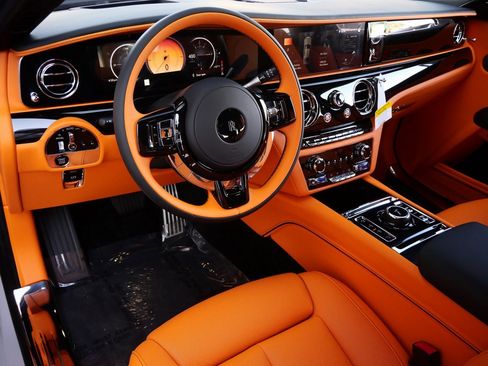 New 2025 Rolls-Royce Ghost image 24